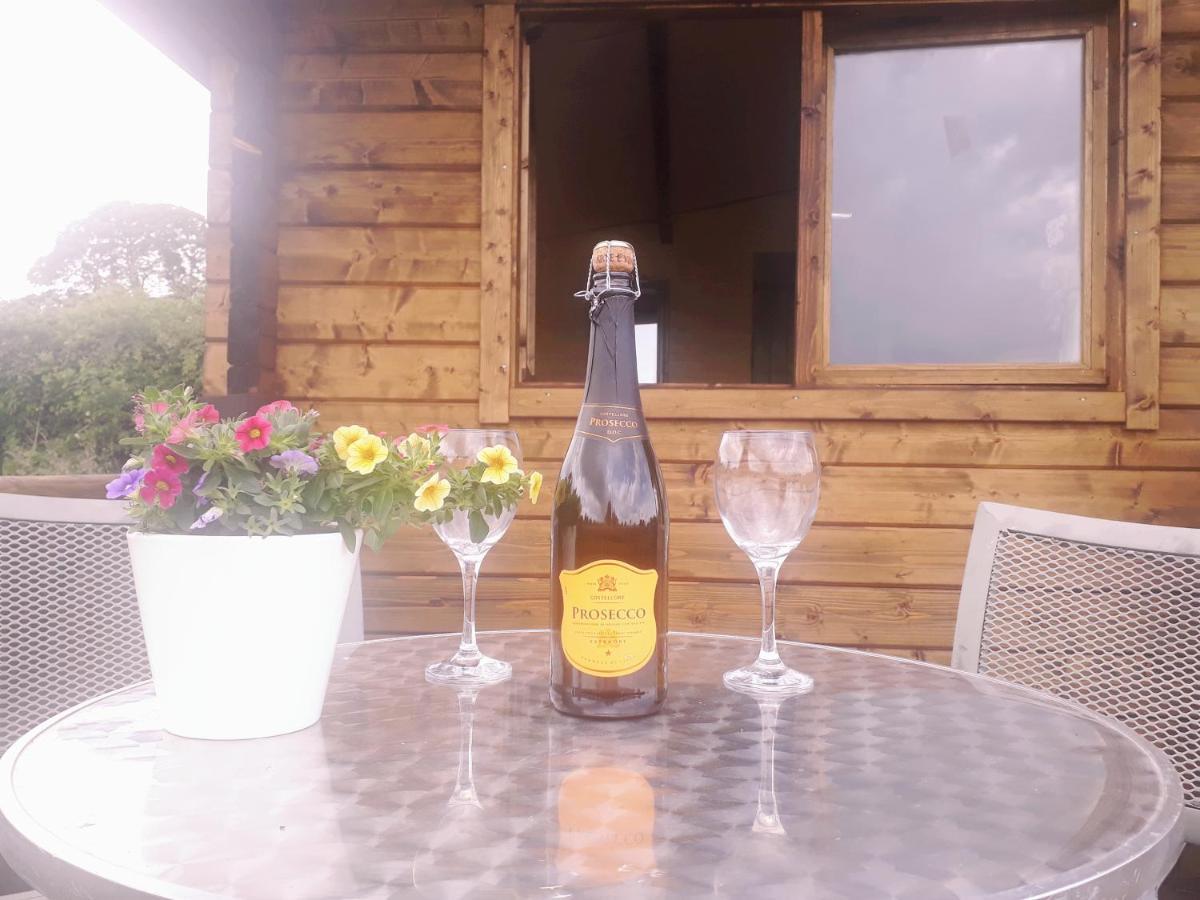 Country Bumpkin - Romantic Couples Stay In Oakhill Cabin Exteriör bild