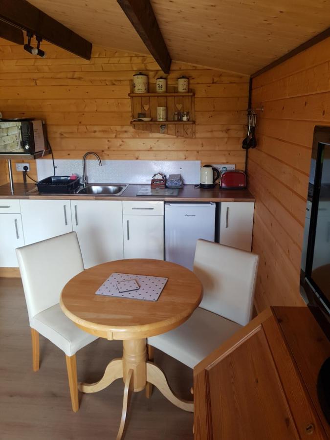 Country Bumpkin - Romantic Couples Stay In Oakhill Cabin Exteriör bild